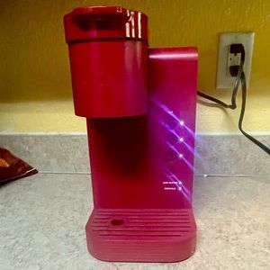 Red Keurig, like new